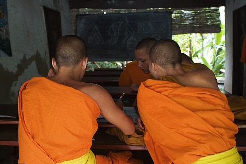 Monjes en Wat Xieng Muan -4-