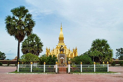 Pha That Luang 02