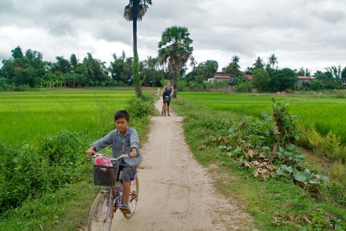 Camboya, más allá de los Templos de Angkor - Blogs de Camboya - Capítulo 8 - Excursión en bicicleta por Koh Trong (4)