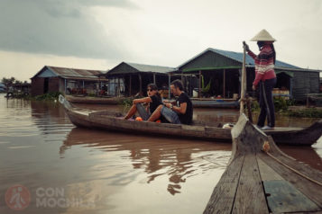 PUEBLOS FLOTANTES