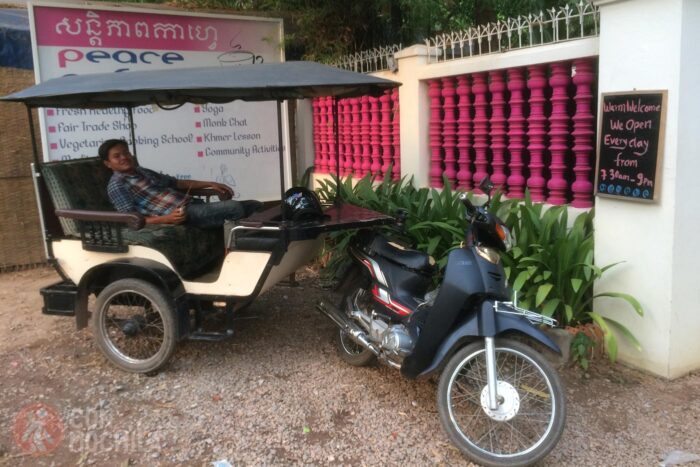 Seguro de viaje a Camboya: todo lo que debes saber antes de perderte por Angkor 2 Momentos de relax antes del accidente...