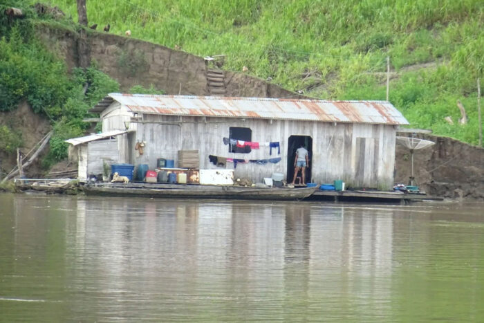 Navegando el Amazonas: anacondas, pesca de supervivencia y un río que se rinde por fin al océano 8 Navegando amazonas 8