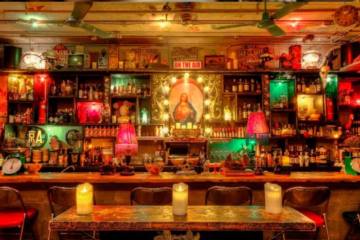 De copas en Pekín, ¿dónde salir de fiesta en la capital china? 8 La Social Beijing