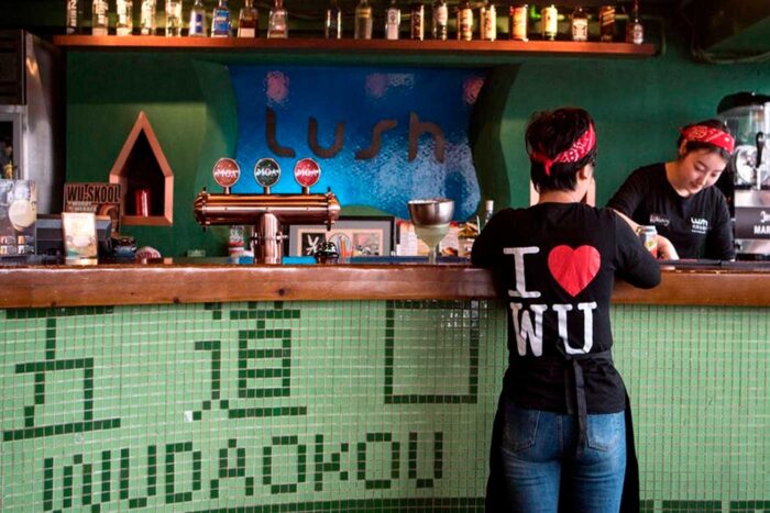 De copas en Pekín, ¿dónde salir de fiesta en la capital china? 10 Lush Wudakou