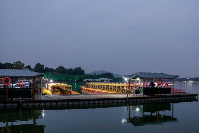 Nankín, la gran capital de imperios en China 14 Lago Xuanwu