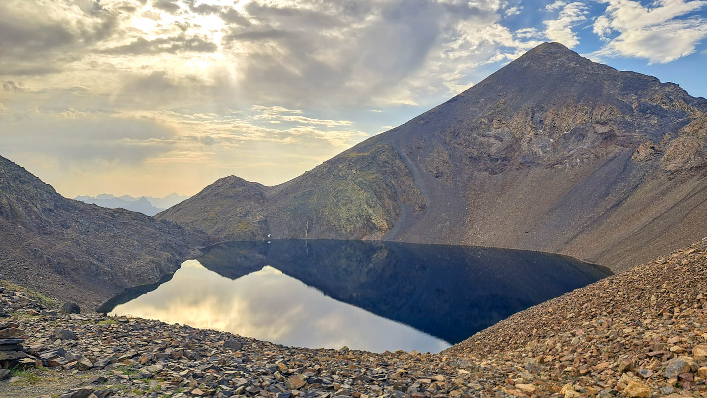 Etapa 32: Vivac en río Ara - Ibón de Llena Cantal. Transpirenaica GR11. 6 Ibón de Tebarray