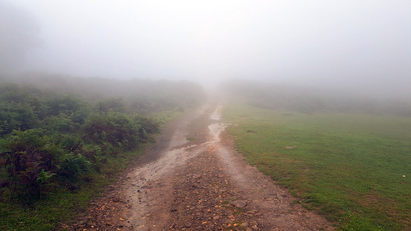 Etapas de la Transpirenaica GR11 en Navarra 6 La niebla fue la protagonista de la etapa