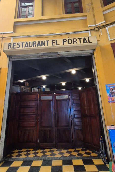 Guatemala. Con los hijos del maíz. 24 Restaurante El Portal