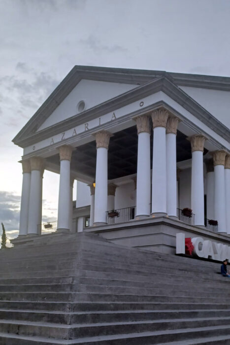 En Guatemala de la Asunción, hija de un terremoto 16 Edificios de diferentes estilos conviven en Ciudad de Cayalá