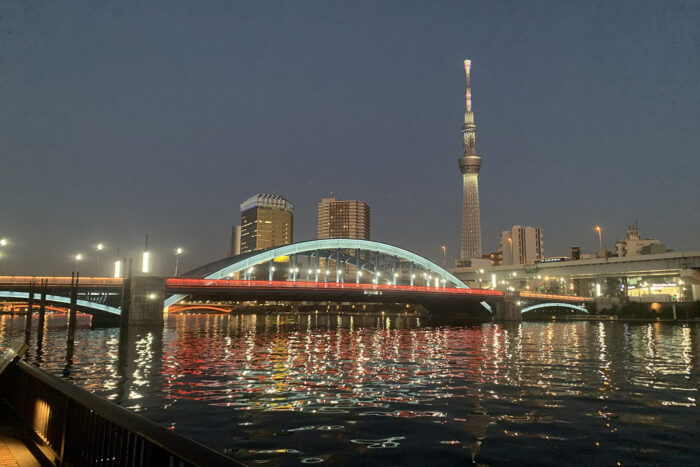 Japón contra el turismo de masas: ¿es 2026 un buen momento para visitar la tierra del Sol Naciente? 6 El río Sumida a su paso por Asakusa