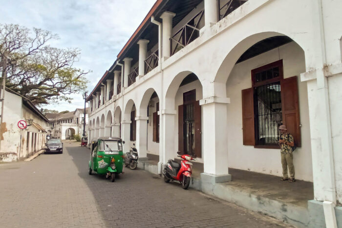 Galle, el faro sur de Sri Lanka 14 El antiguo hospital holandés ahora es un centro comercial
