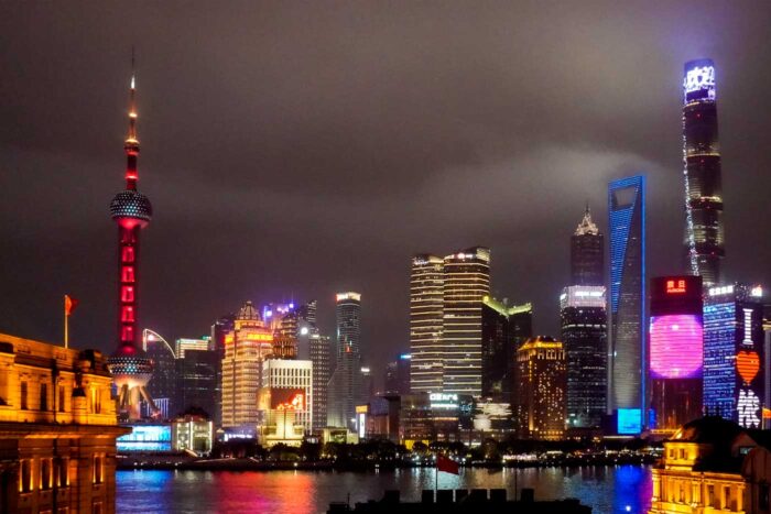 El Bund de Shanghái, más que un paseo histórico 8 The Bund a la noche