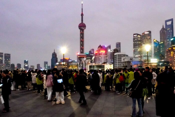 El Bund de Shanghái, más que un paseo histórico 7 The Bund Shanghai a la noche