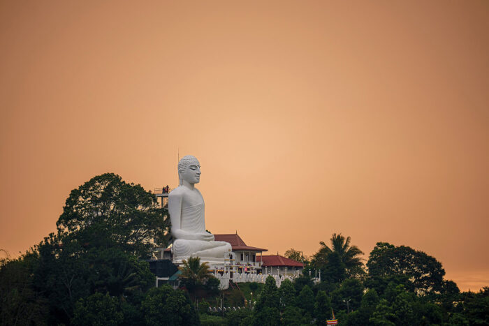 Kandy, la última soberana de las montañas 17 El templo del Buda Gigante de Kandy