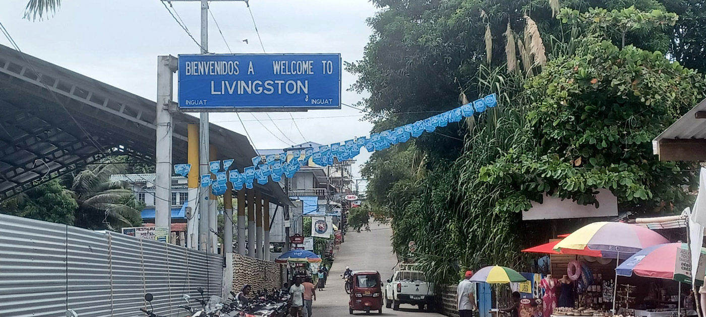 Con los hijos del maíz. Livingston. Territorio garífuna. 1 Welcome to Livingston
