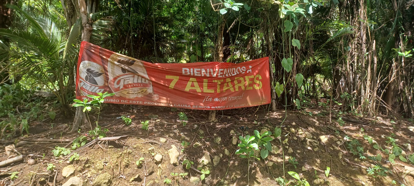 Con los hijos del maíz. Livingston. Territorio garífuna. 7 Bienvenidos a los 7 Altares