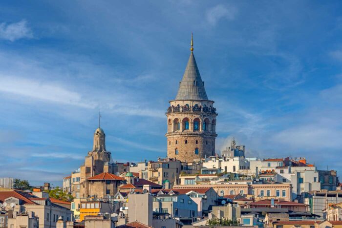Escala en Estambul: cómo visitar la ciudad entre vuelos 13 Torre Galata