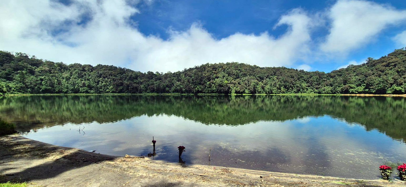 Con los hijos del maíz. A la laguna de Chikabal con el Torito 13 La laguna de Chikabal