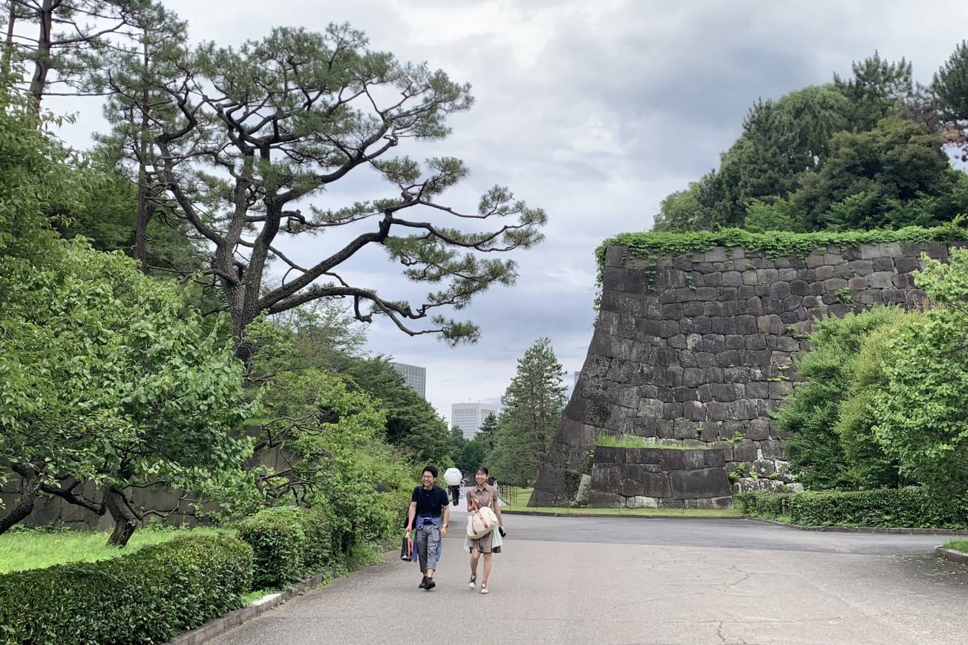 Castillo de Edo: la fortaleza samurái que perdió su torre y ganó un emperador 111 El recinto interior del castillo es ahora un parque muy agradable