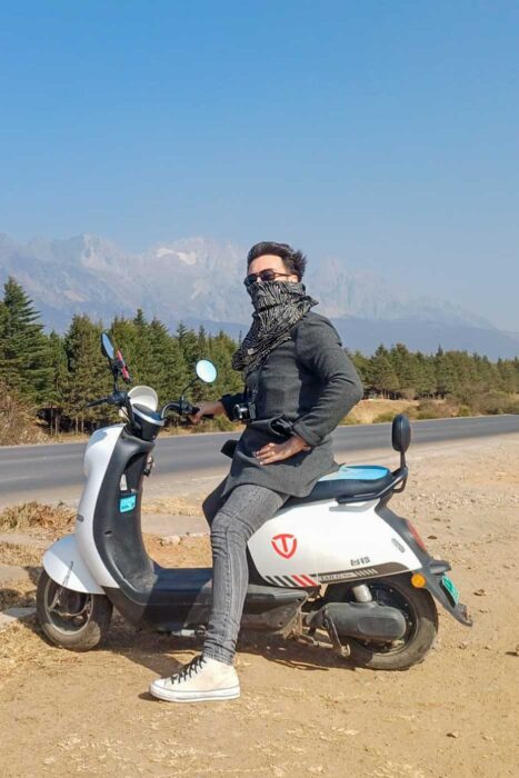 Lijiang, puerta de entrada a lo más bello de Yunnan 11 Escúter moto eléctrica china
