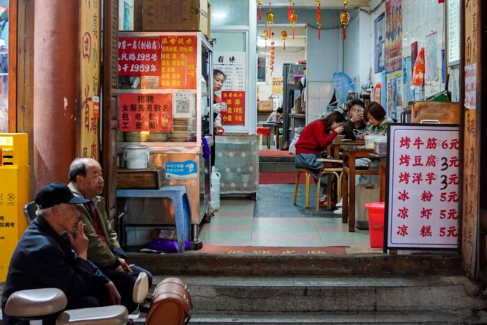 Dali, la joya de Yunnan entre lagos y montañas 7 Taberna china en Yunnan