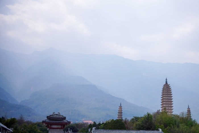 Dali, la joya de Yunnan entre lagos y montañas 13 Tres pagodas de Dali