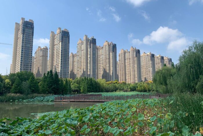 Luoyang, la milenaria capital de la Ruta de la Seda 26 La ciudad de Luoyang combina muy bien lo nuevo y lo viejo