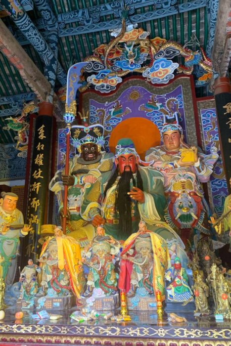 Luoyang, la milenaria capital de la Ruta de la Seda 17 Efigie de Guan Yu deificado como Guangong