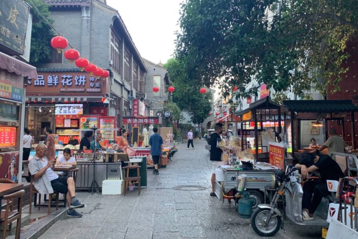 Luoyang, la milenaria capital de la Ruta de la Seda 3 Ambiente de la ciudad vieja de Luoyang