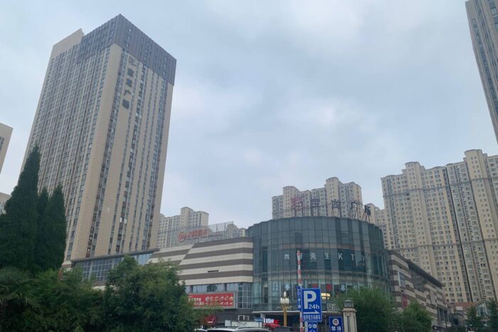 Luoyang, la milenaria capital de la Ruta de la Seda 21 Moles de hormigón en el moderno Luoyang