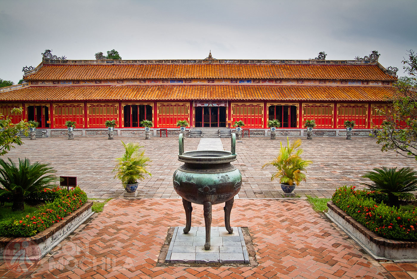 To Mieu Temple