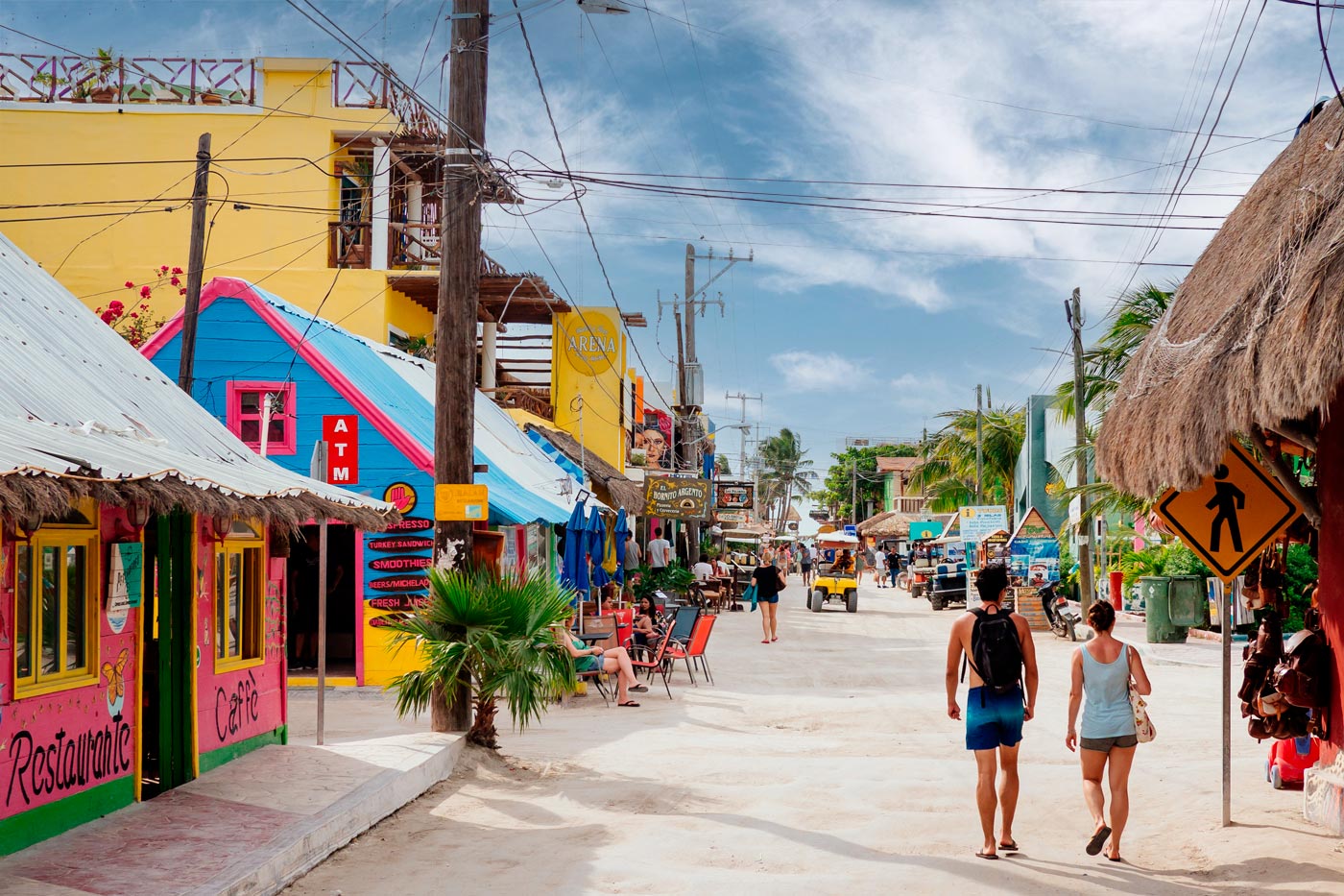 Holbox, the coolest and quietest island in this area of ​​the Caribbean, where there is no asphalt but good vibes