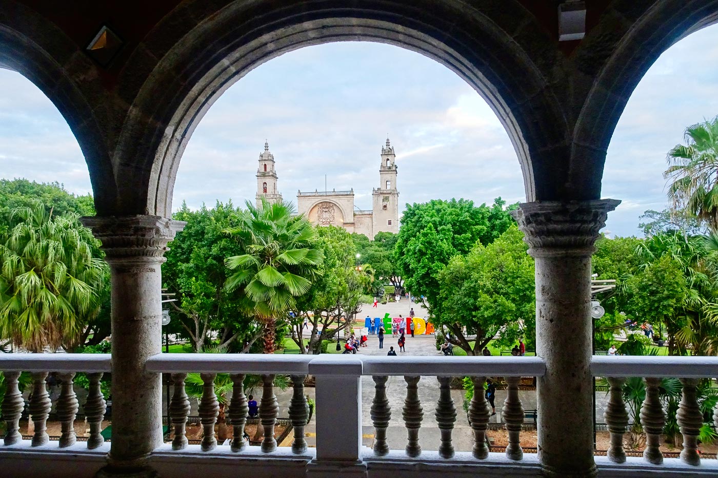 Mérida is a quiet city and enjoys a very well preserved colonial heritage.