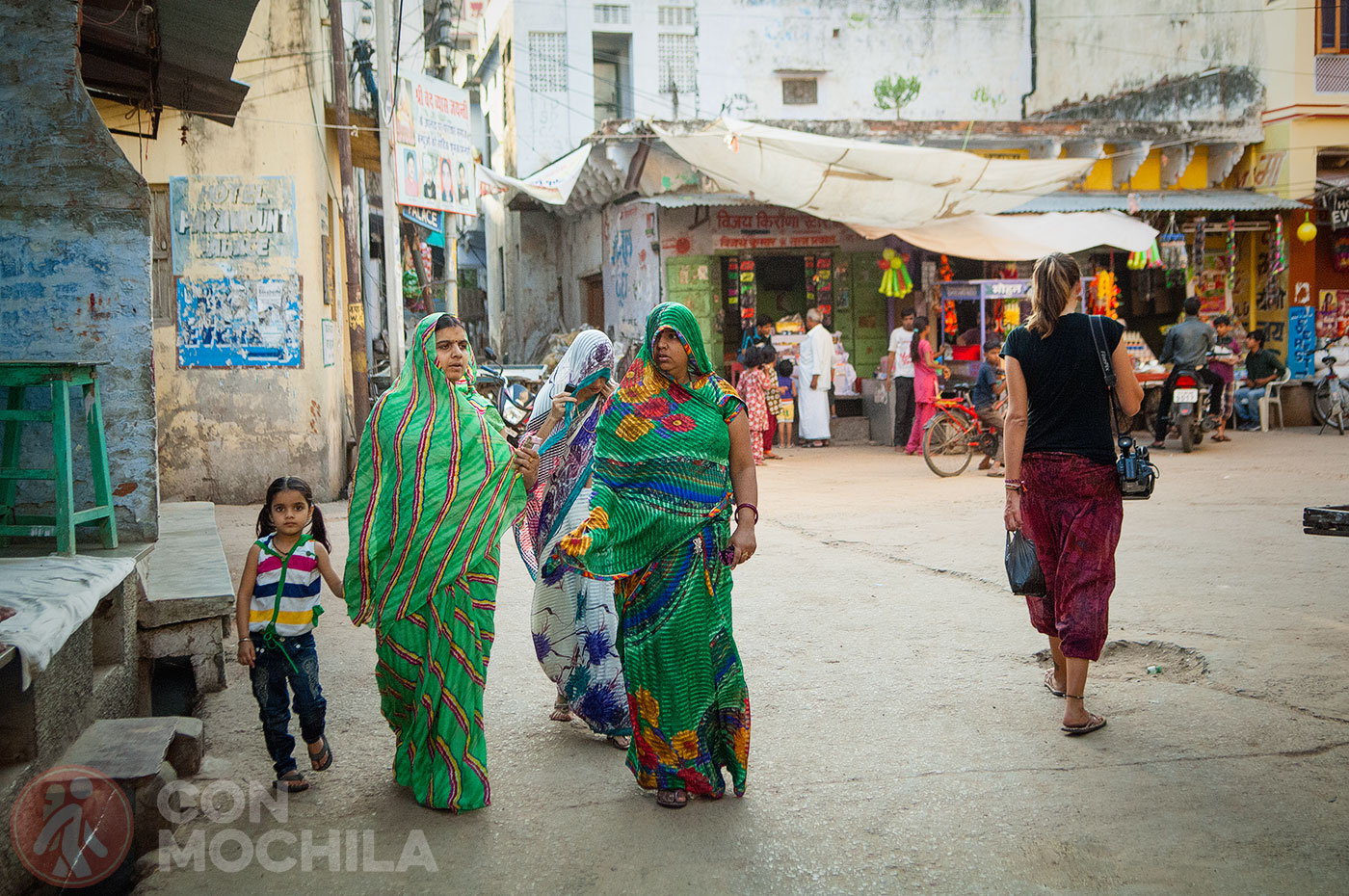 Strolling Around and Observing Daily Life in Pushkar