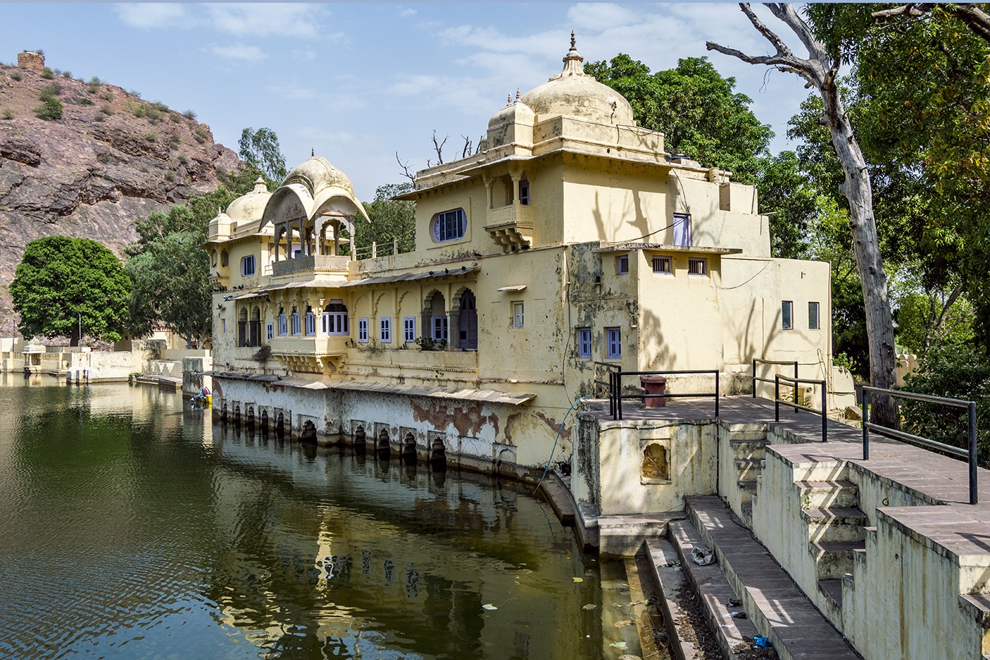Sukh Mahal Palace