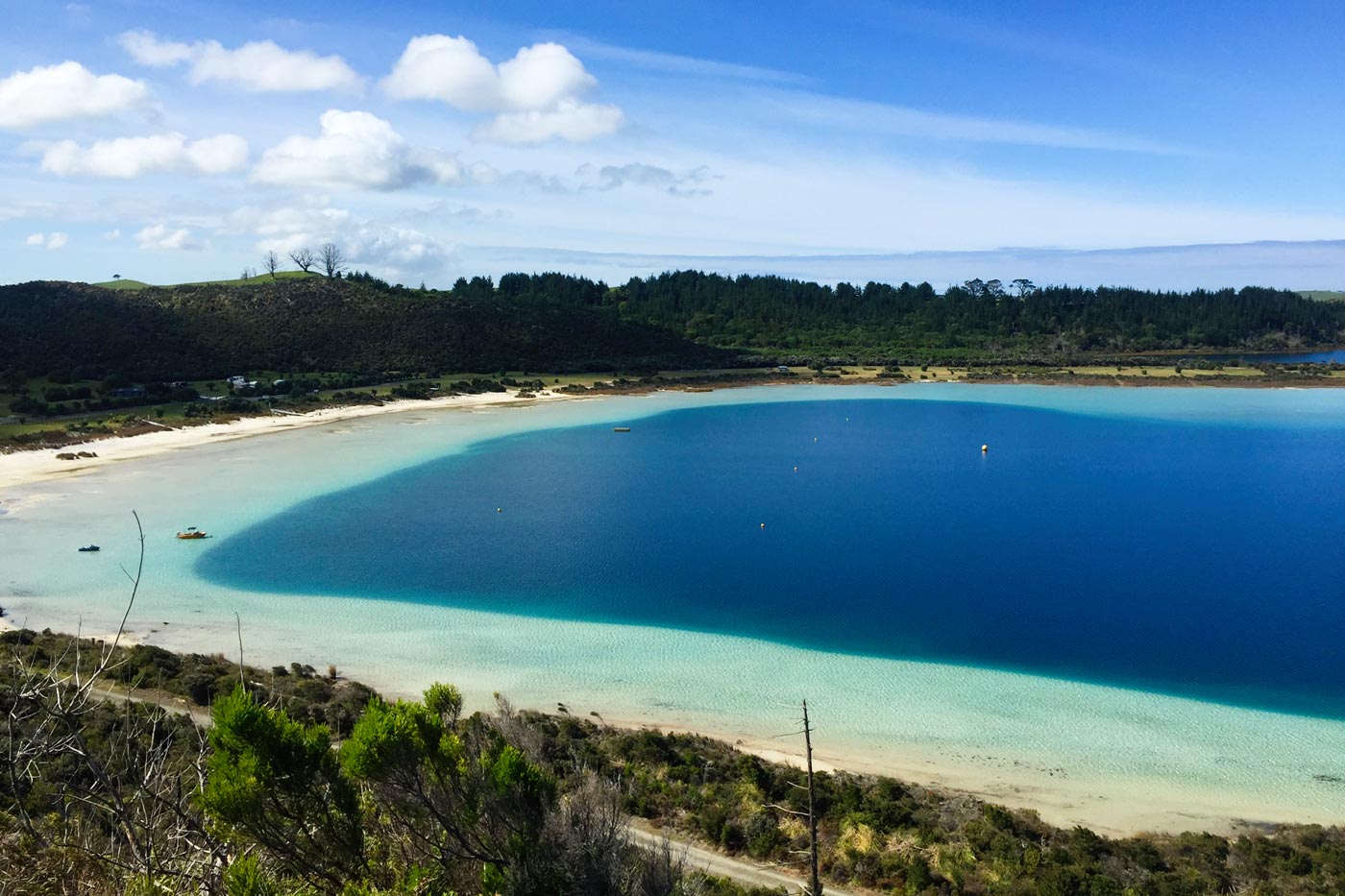 Vistas de Kai Lwi Lake 