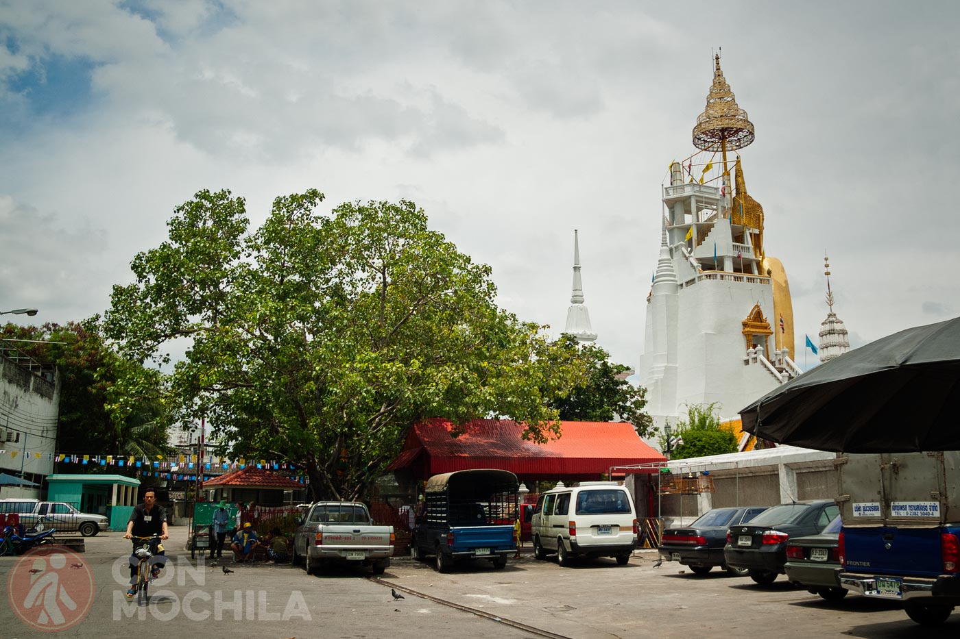 Temple precinct