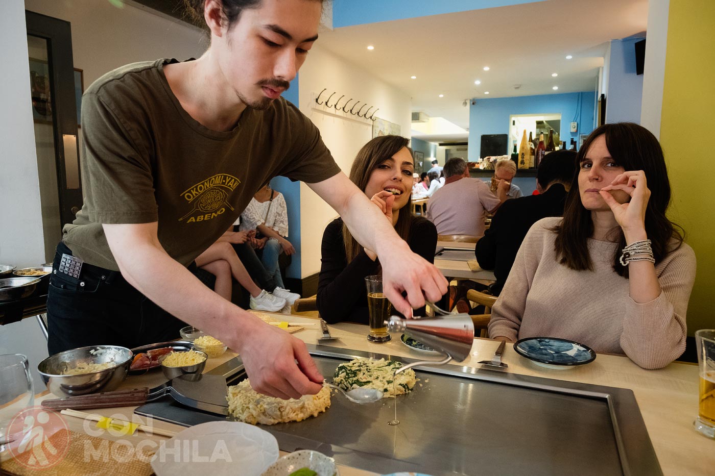 Preparing Okonomiyaki (London)