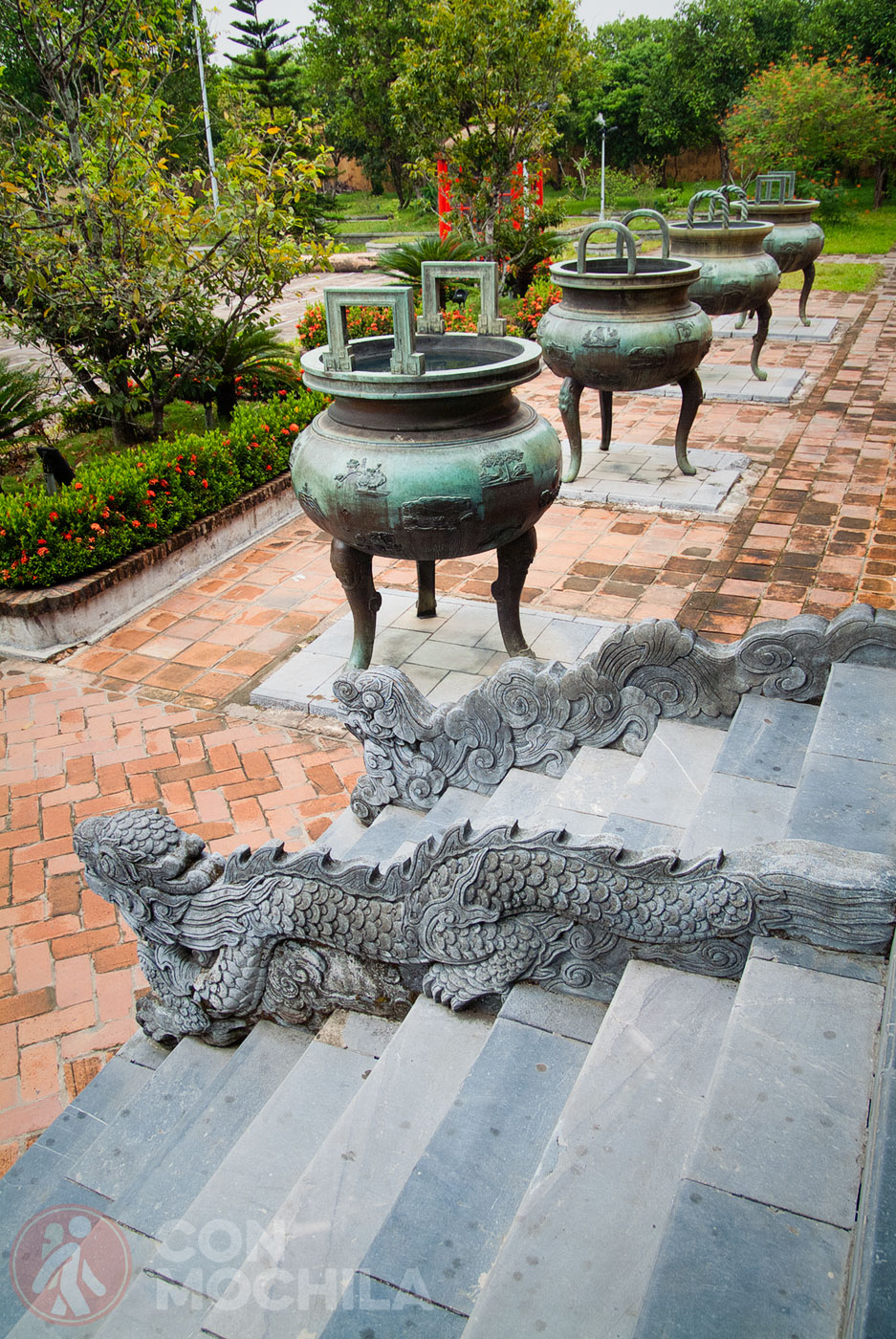View of the other dynastic urns