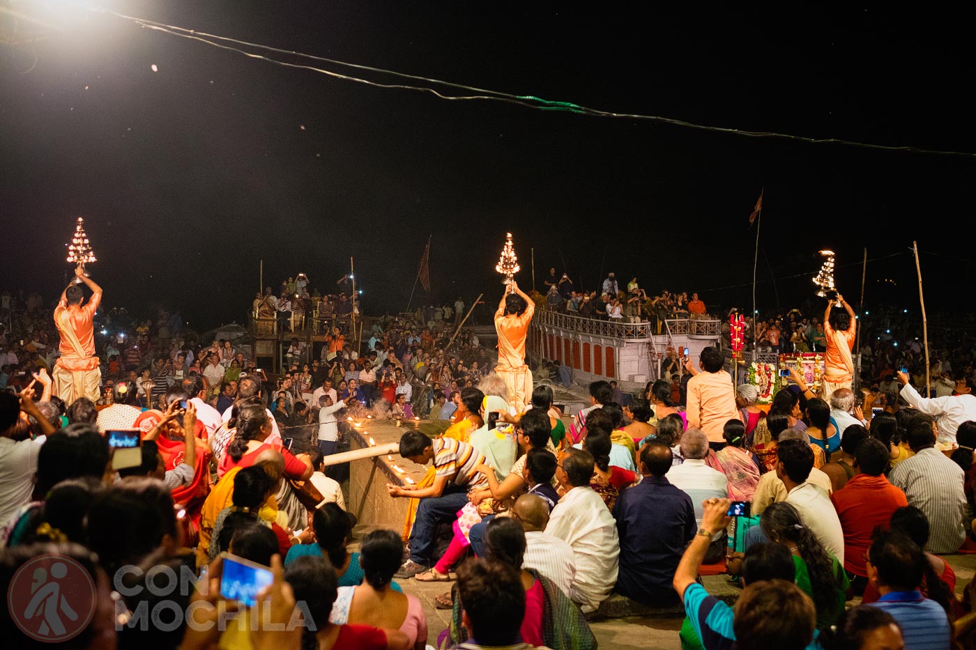 Brahmins performing the ritual