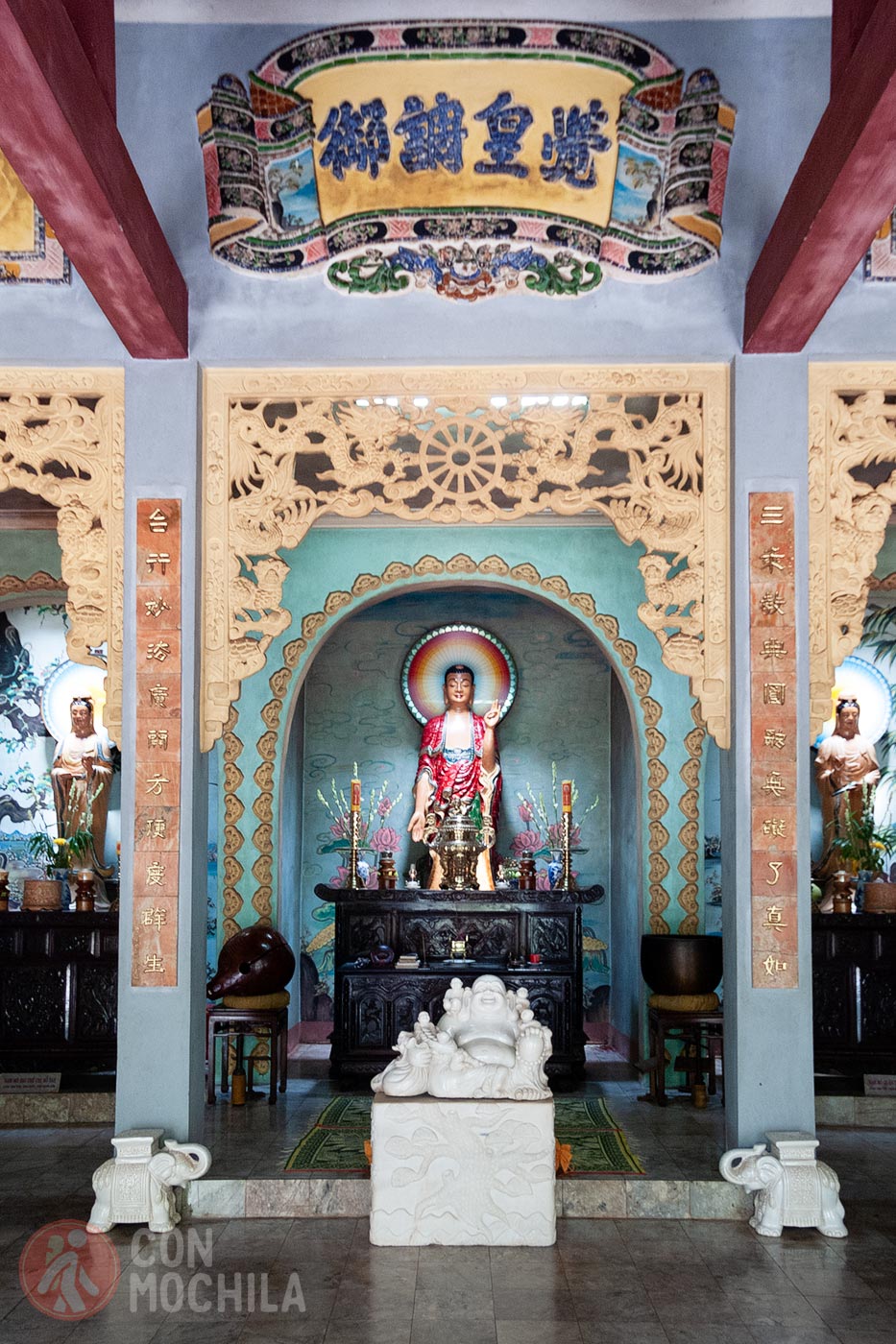 Interior of Tam Thai Tu Pagoda