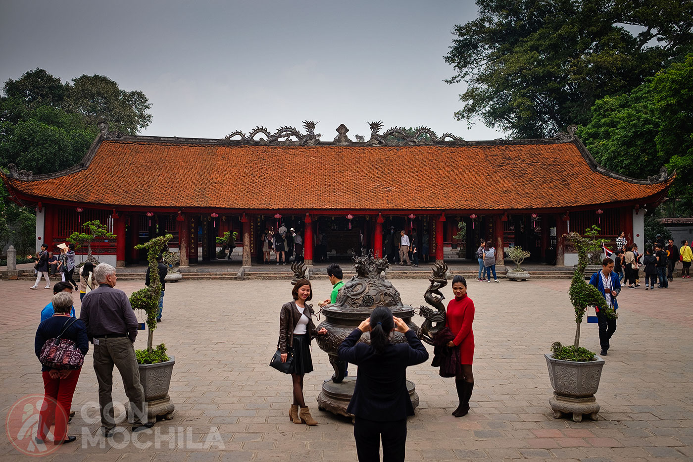 Fourth courtyard with the House of Ceremonies in the background