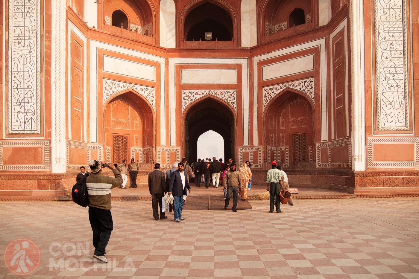 Detail of the Darwaza or access fort