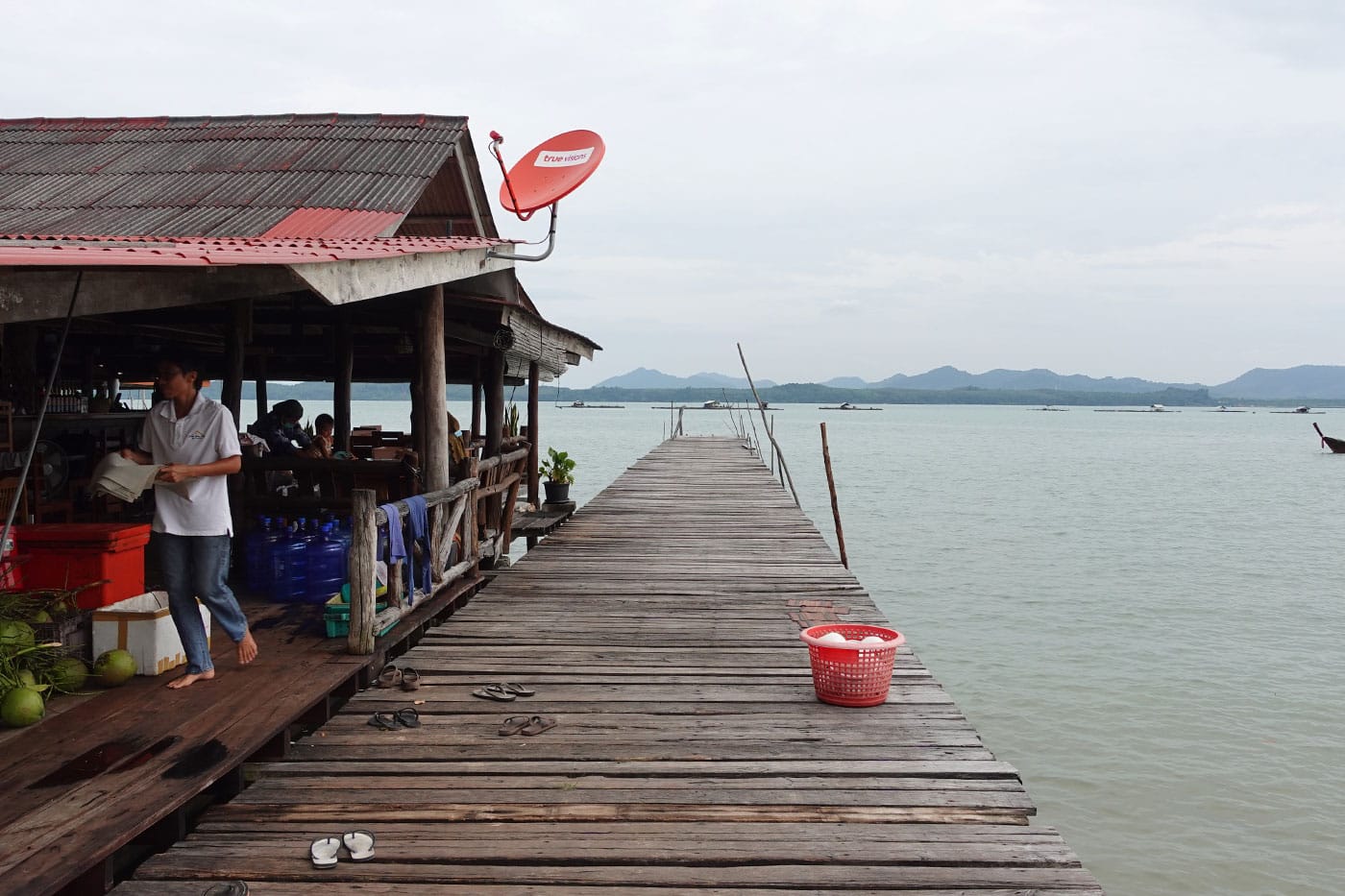 Baan Rim Nam restaurant