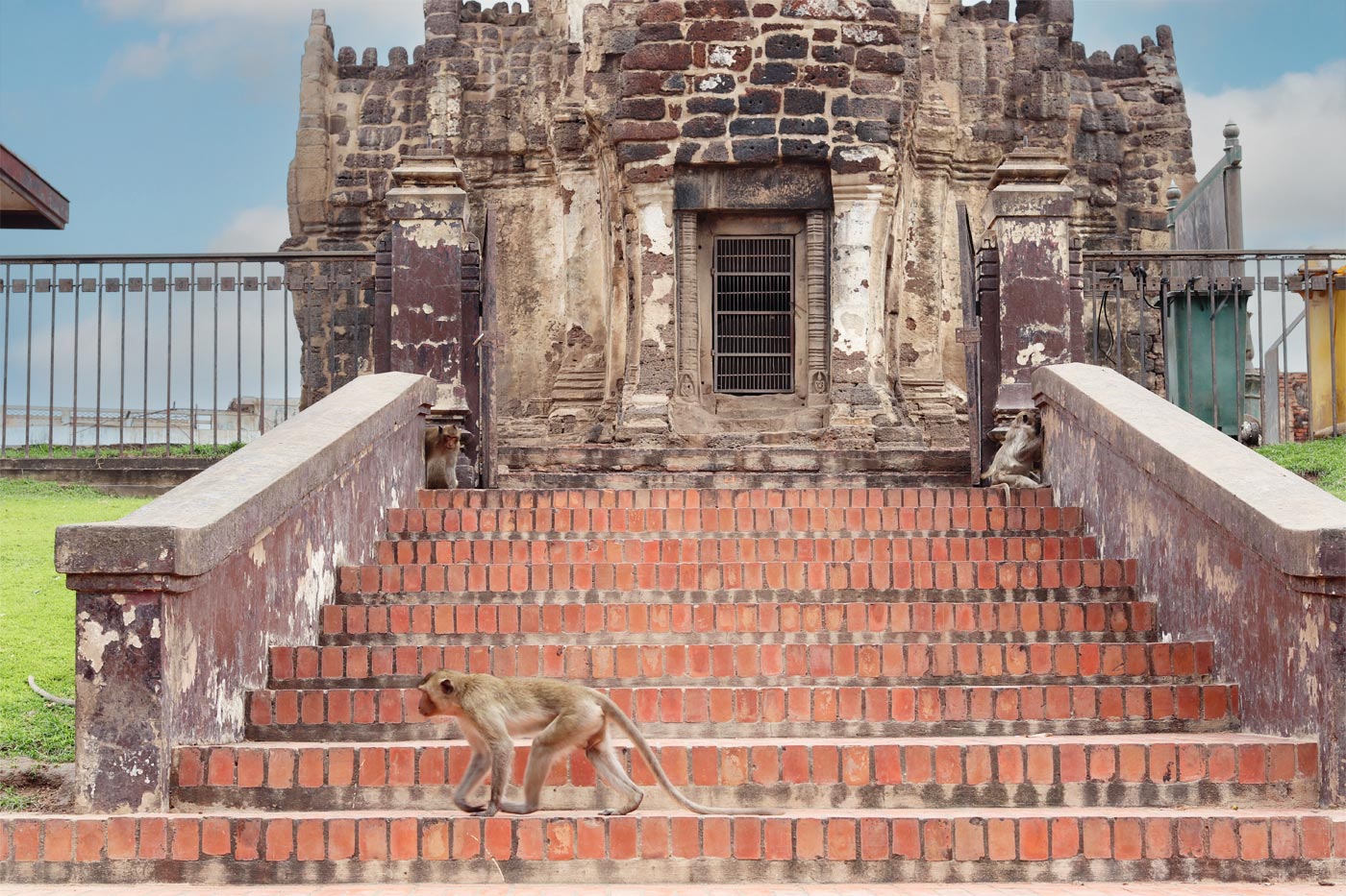 The entrance to the monkey temple in Lopburi