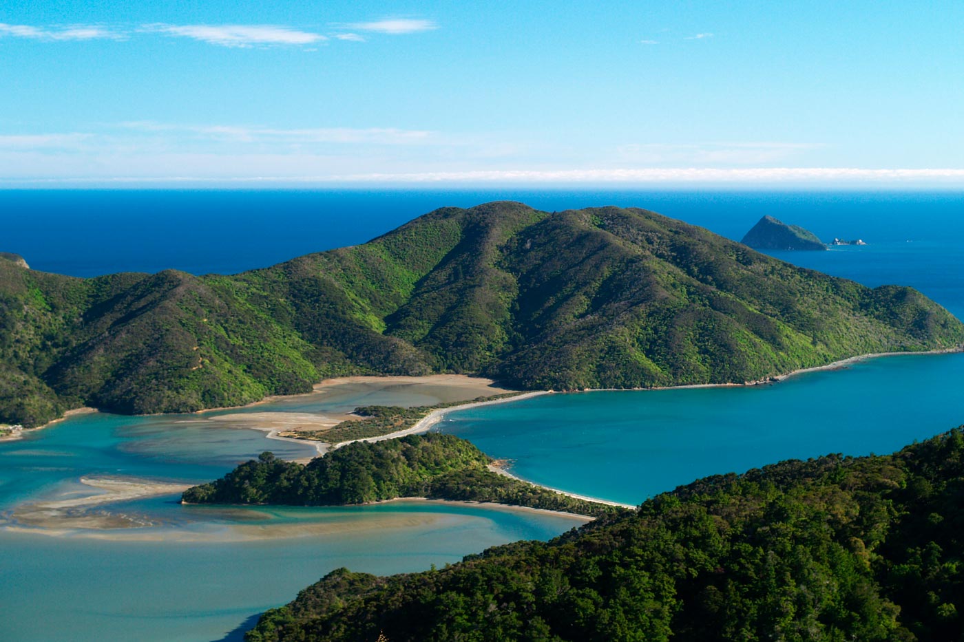 An impressive setting, with the land and the island barely separated by a few metres of roaring sea