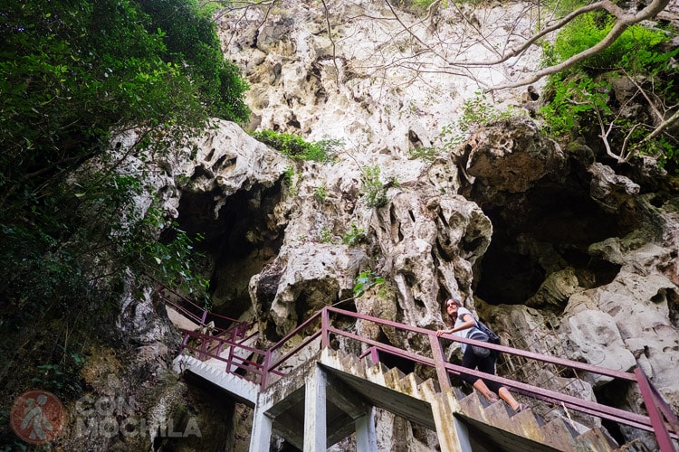 Pha Tok Caves