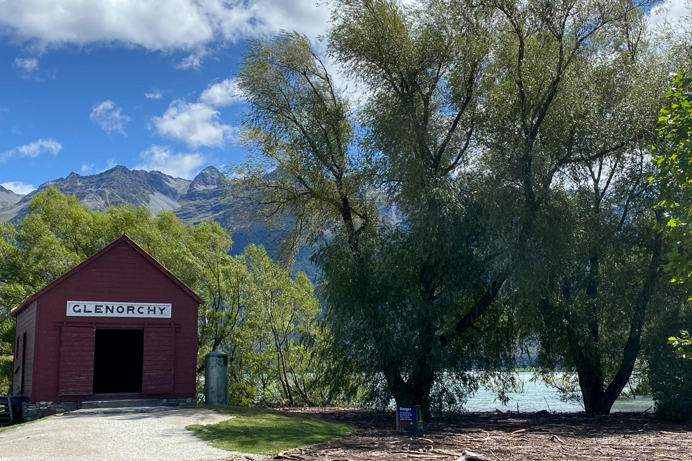 A glimpse of Glenorchy