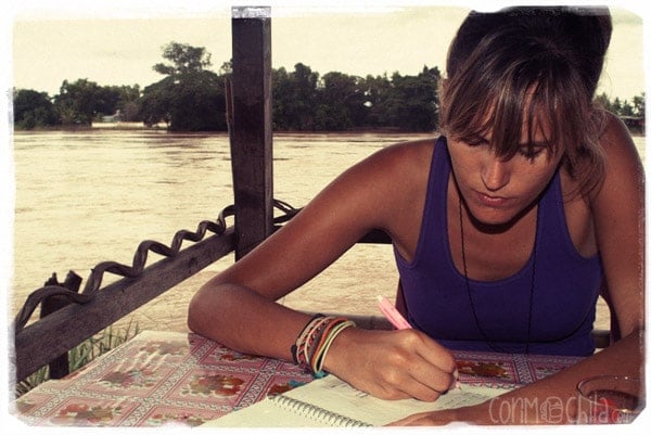 Escribiendo el diario de viaje