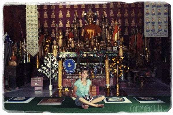 Carme inside a pagoda